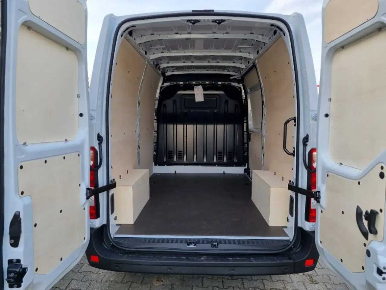 Renault Master VA Basis L2H2 3,5t ENERGY Blue dCi 150- Photo 15