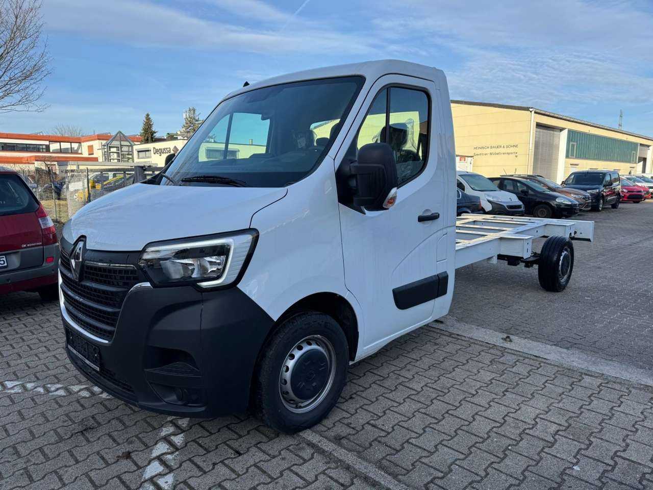 Renault Master Pritsche/Fahrgest. L3H1 3,5t- Photo 2