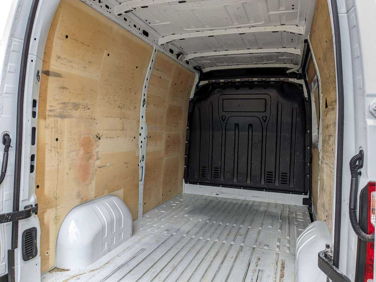 Renault Master Kasten L2H2 HKa 3,5t KLIMA AHK GJR- Photo 20