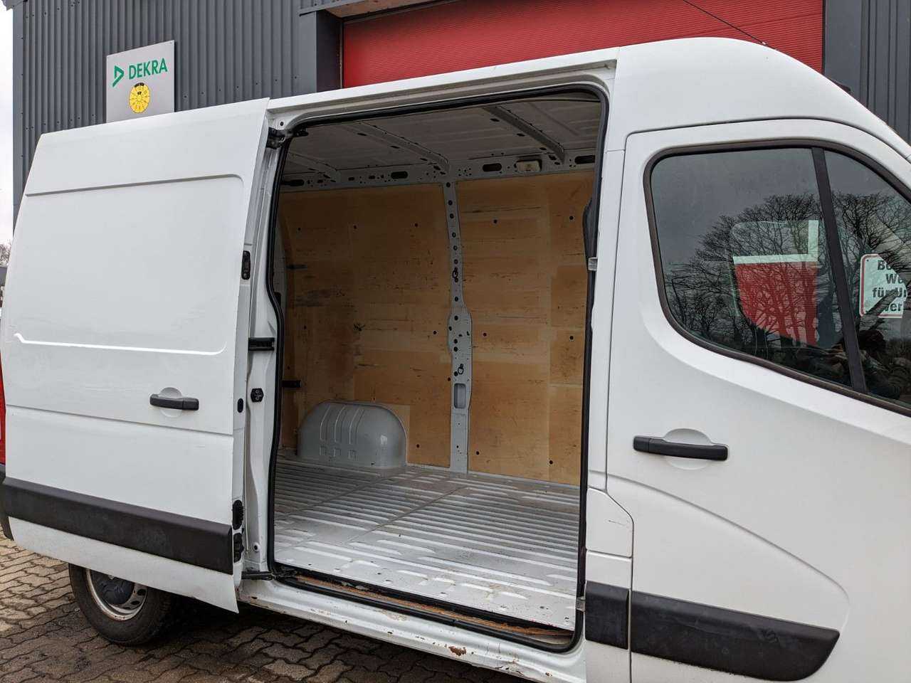 Renault Master Kasten L2H2 HKa 3,5t KLIMA AHK GJR- Photo 16