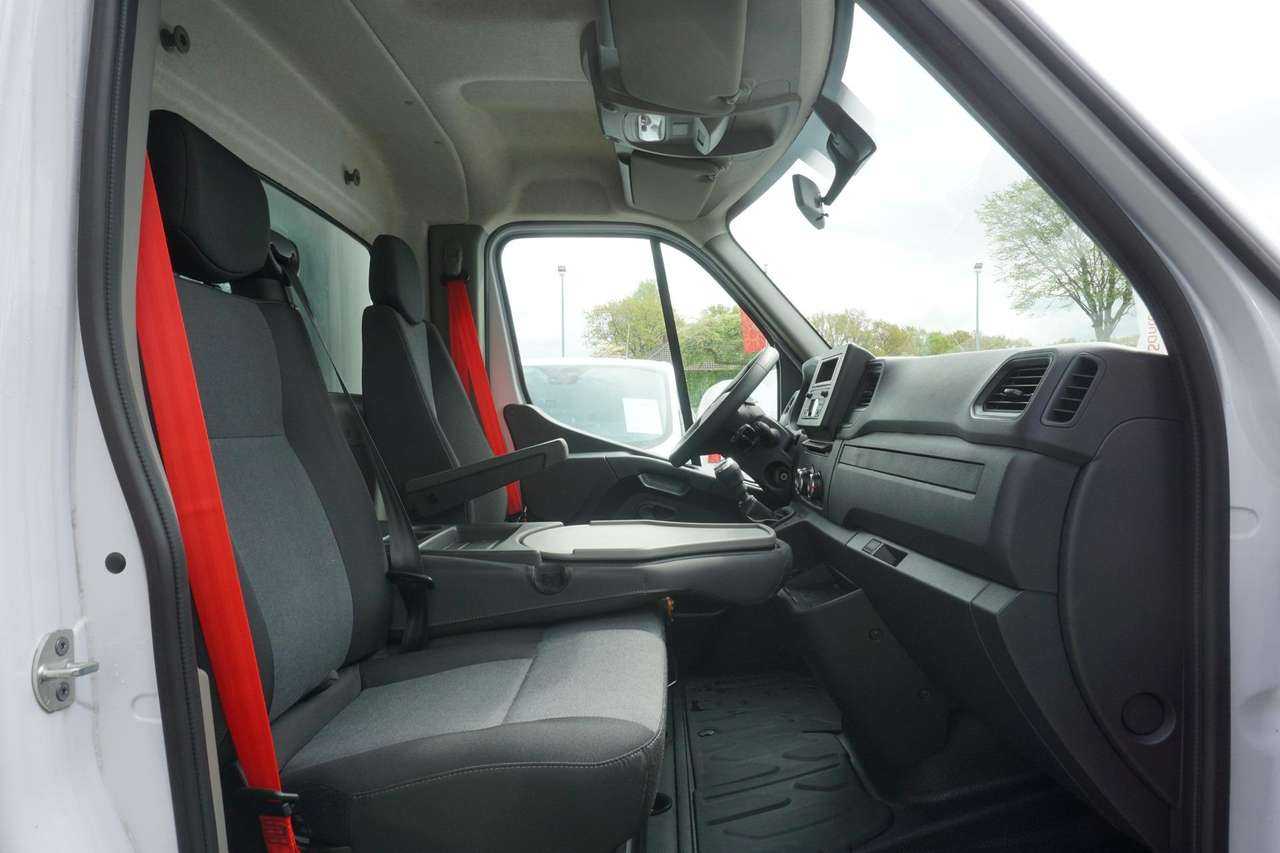 Renault Master Fahrzeug im Vorlauf, Ladebordwand 750kg, Seitentür- Photo 18